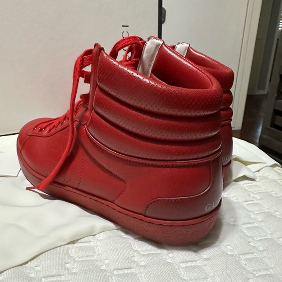 Red Men Gucci Sneakers Size 10.5 with box - Picture 2 of 9